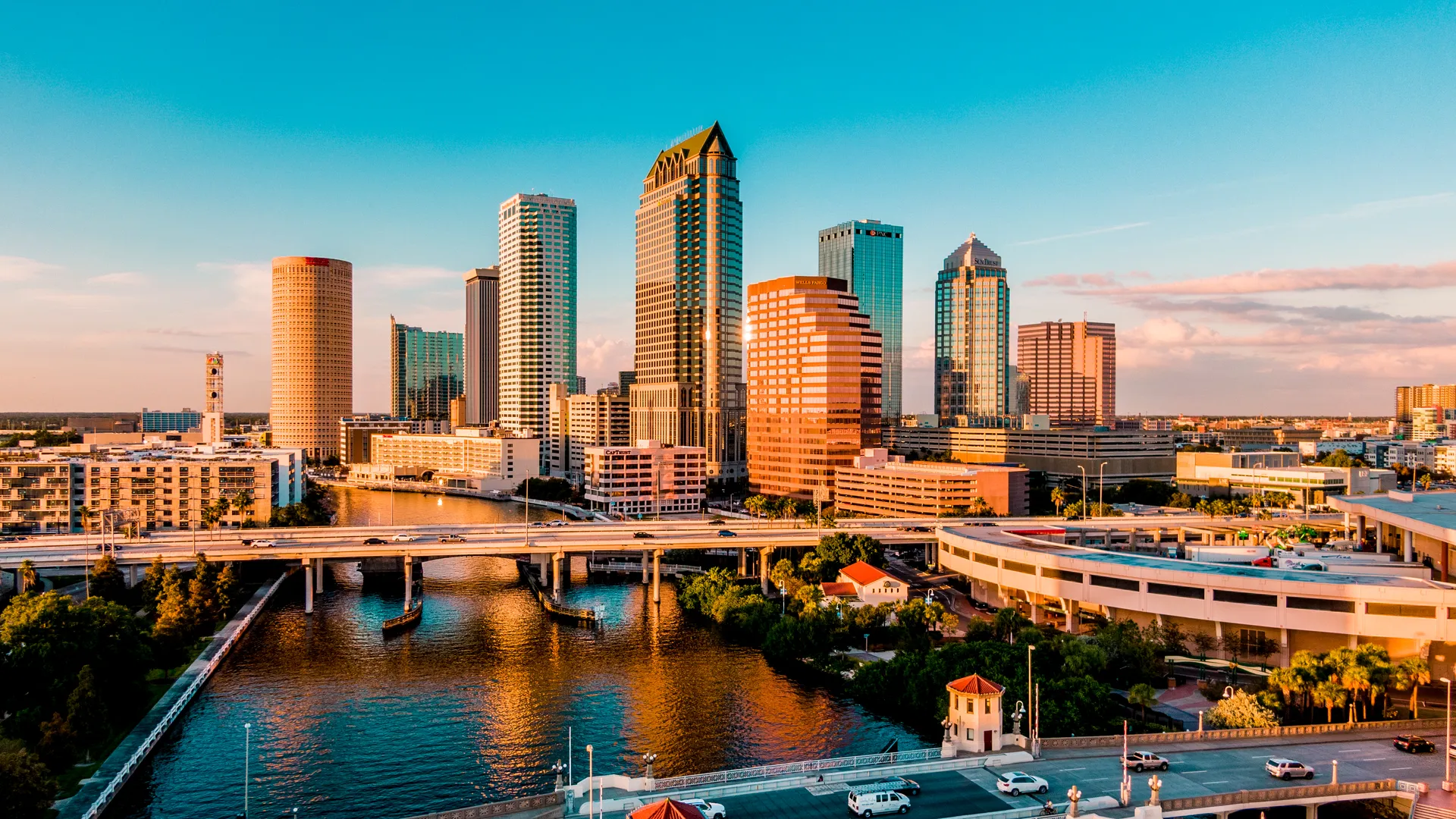 Tampa, Florida skyline